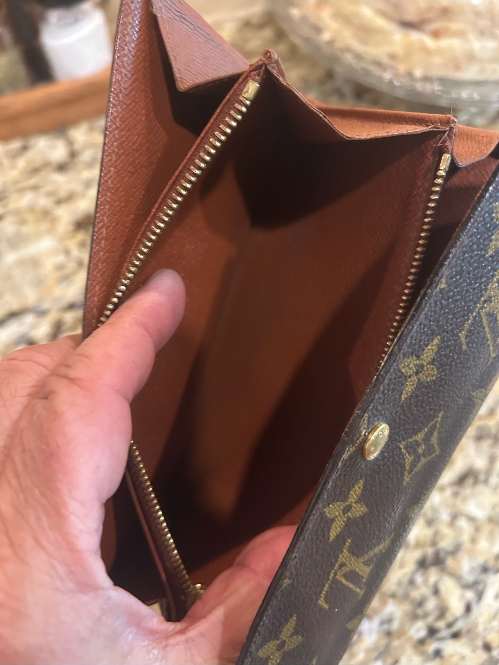 Louis Vuitton Sarah Wallet Original LV Classic Monogram Clutch - Picture 9 of 13